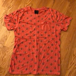 Men’s Bee shirt
